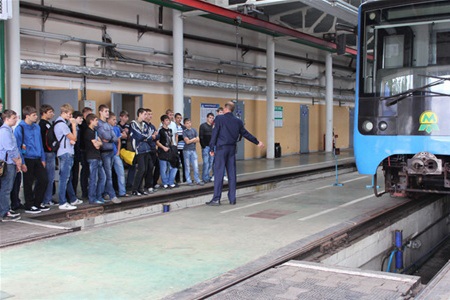 Фирменная экскурсия в метро