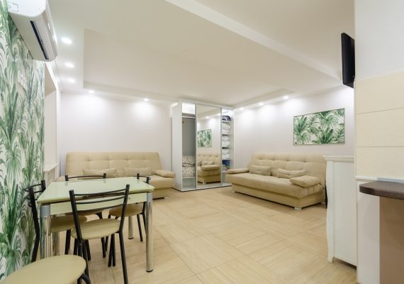 2-к. квартира на добу в Києві, Оболонський проспект 7