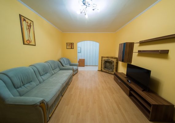 3-к.квартира подобово в Києві. проспект Оболонский 30