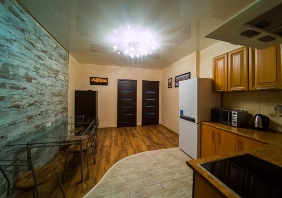 2-к. квартира на добу у Києві. вул. Калнишевского, 7, 2 секція