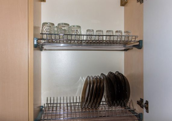 1-к. квартира на добу у Києві. вул. Богатирська 6а, 2 поверх