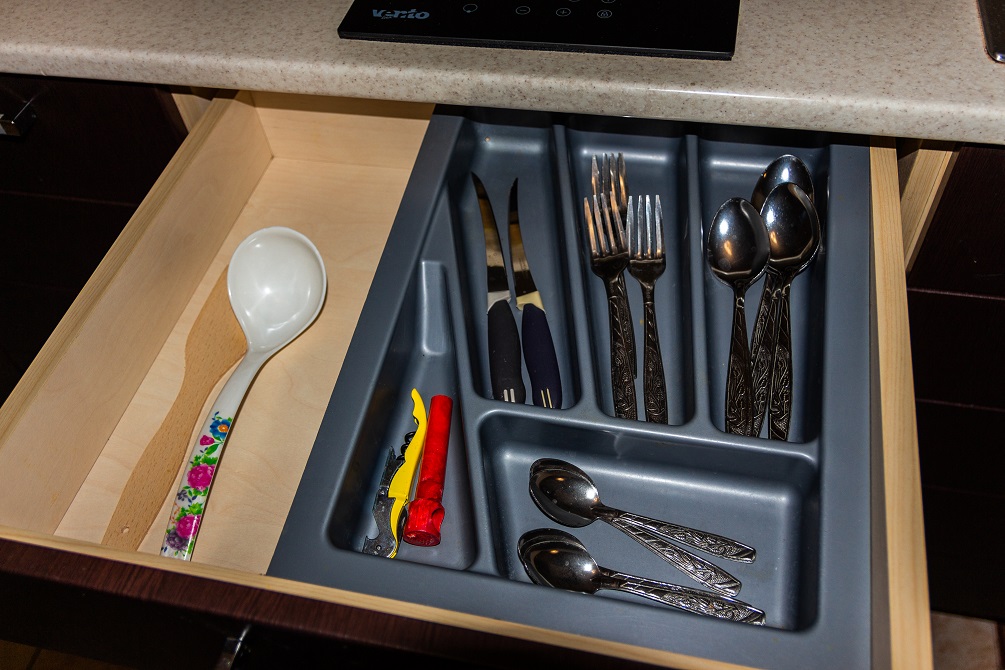 1-к. квартира на добу у Києві. вул. Богатирська 6а, 2 поверх