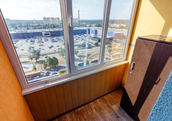 2-к. квартира на добу в Києві, вул. Богатирська 6а, 15 поверх