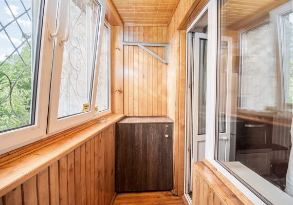 2-к. квартира на добу в Києві. вул. Зої Гайдай 9а