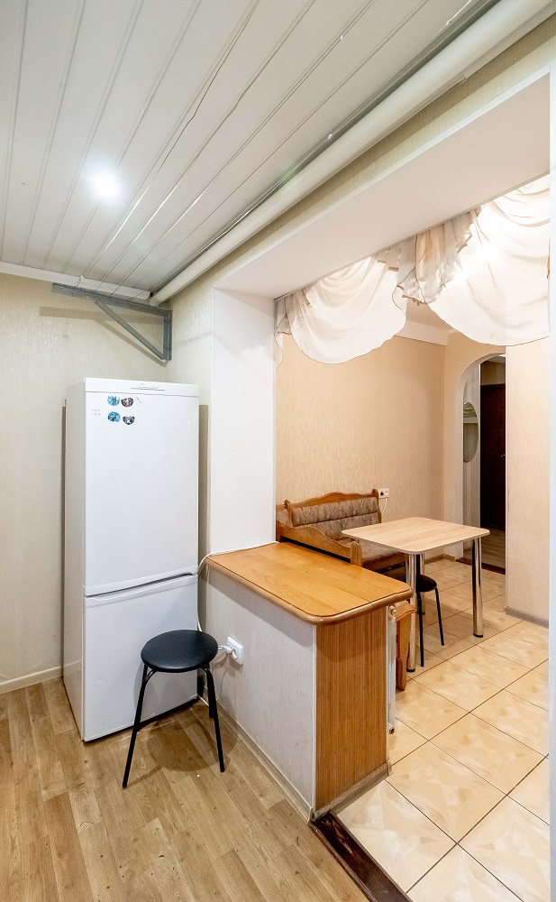 1-к.квартира подобово в Києві, пр-т Володимира Івасюка 19а (Героів Сталінграду)