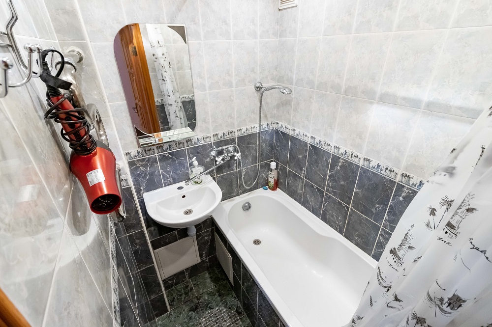 2-к. квартира на добу у Києві. вул. О. Архипенка 4