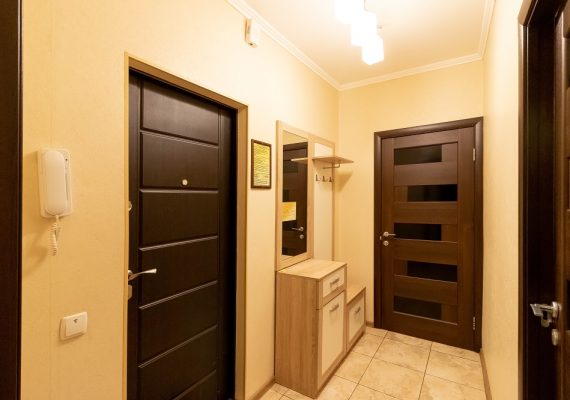 2-к. квартира на добу в Києві. вул. Героїв Дніпра 36-Б