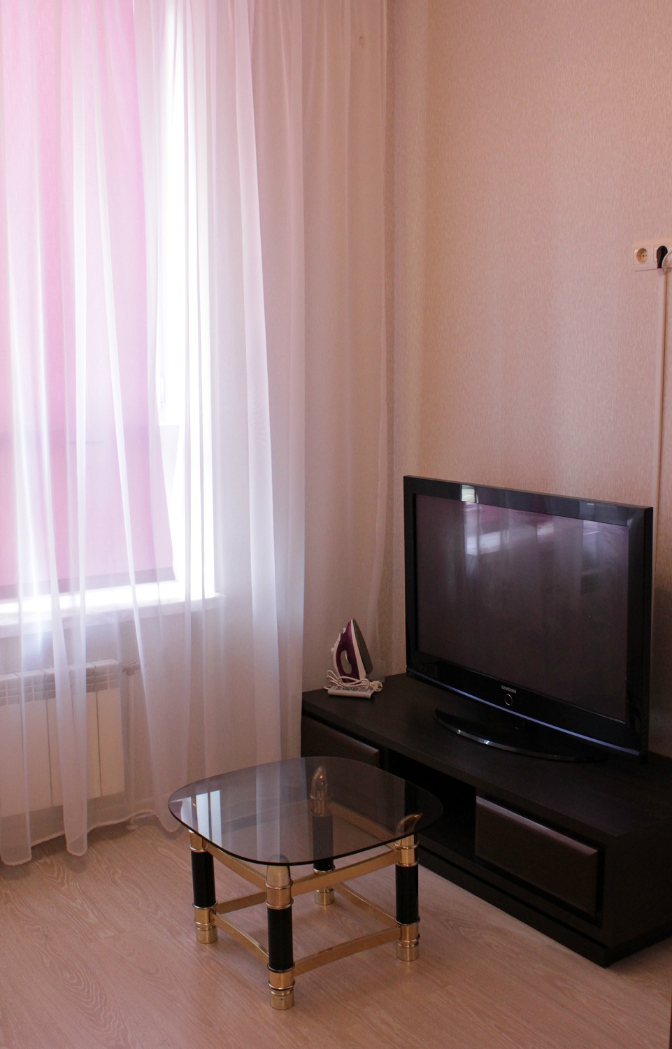 2-к. квартира на добу в Києві, вул. Петра Калнишевського 7, 4 секція