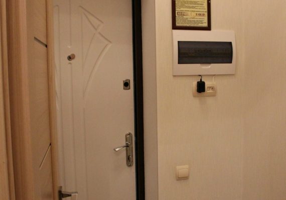 2-к. квартира на добу в Києві, вул. Петра Калнишевського 7, 4 секція