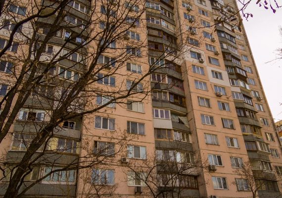 1-к.квартира подобово в Києві, вул. Героїв Дніпра 38-Б