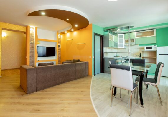 3-к.квартира у Києві подобово. проспект Оболонський 40