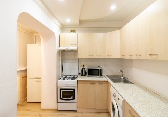 3-к.квартира подобово в Києві, вул. О. Архипенка 8