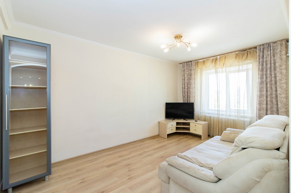 3-к.квартира подобово в Києві, вул. О. Архипенка 8