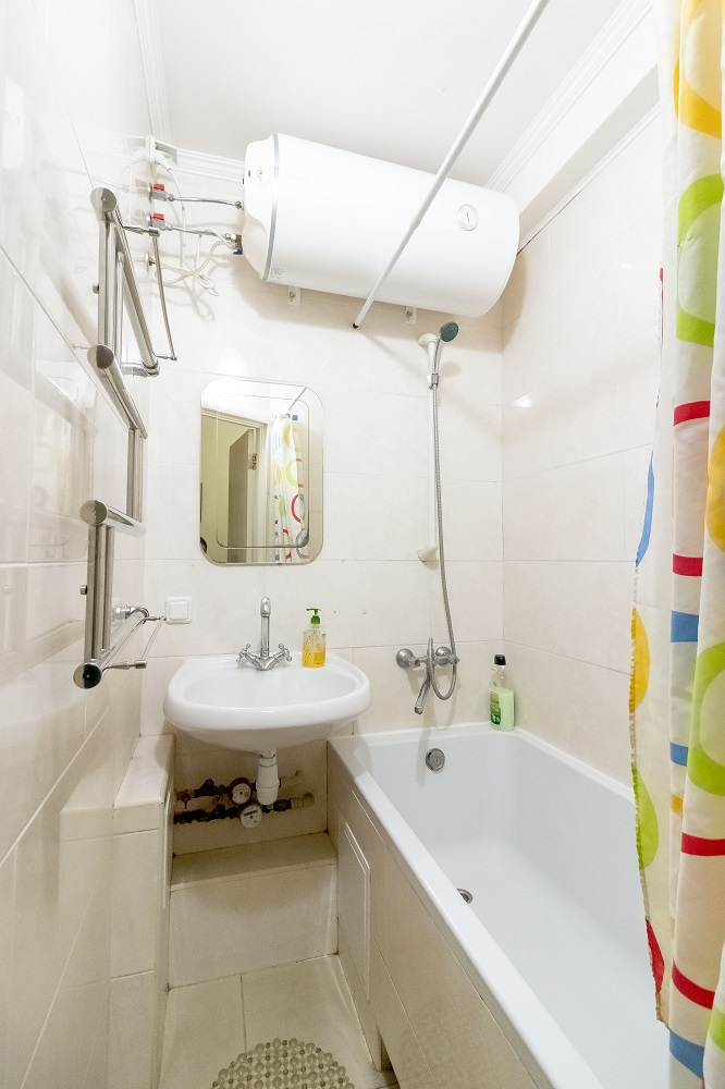 3-к.квартира подобово в Києві, вул. О. Архипенка 8