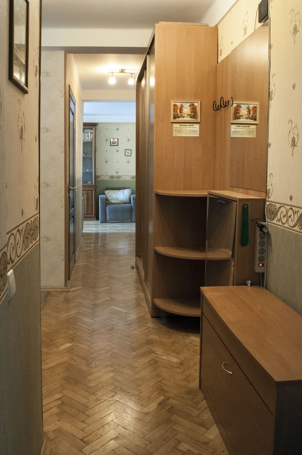 3-к.квартира у Києві подобово. проспект Оболонський 16а